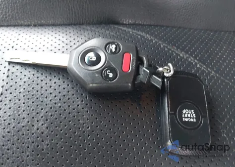 2013 Subaru Outback 2.5I Limited из США, поврежденный, VIN 4S4BRBKC2D3293708